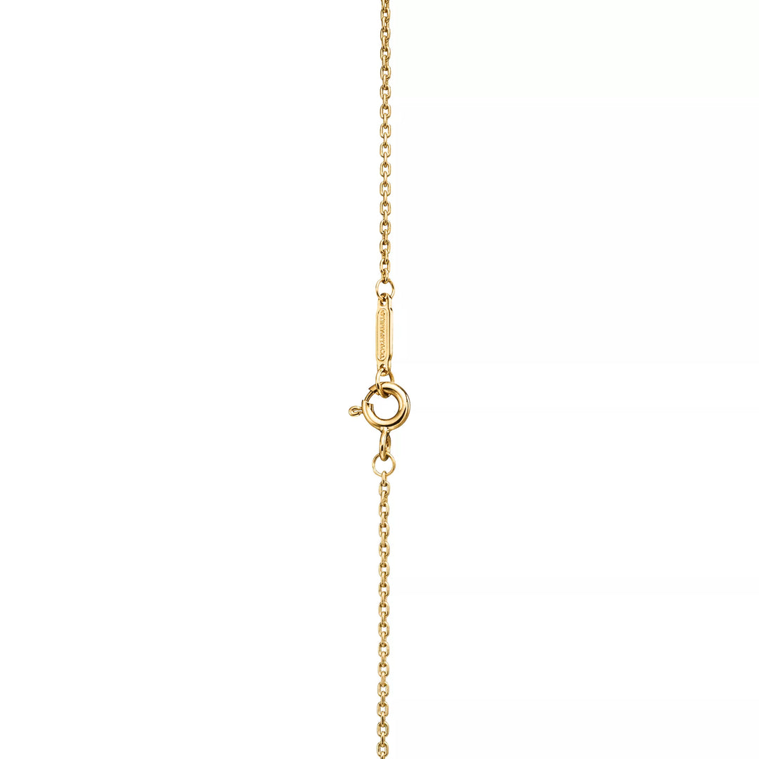 Sixteen Pendant Necklace